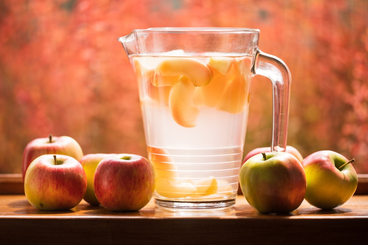 Minuman kopi herbal yang menyegarkan tanpa kafein berlebih